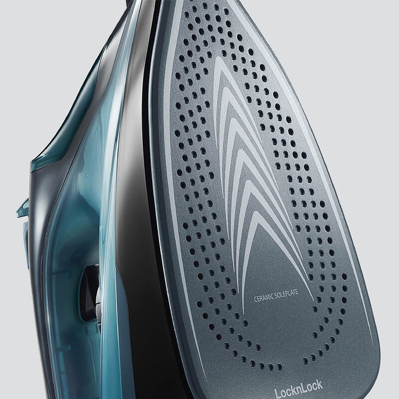 Bàn Ủi Hơi Nước LocknLock Steam Iron 220 - 240V, 50/60Hz, 2000 - 2400W, 300Ml - Màu Xanh Lá - ENI352GRN, , large image number null